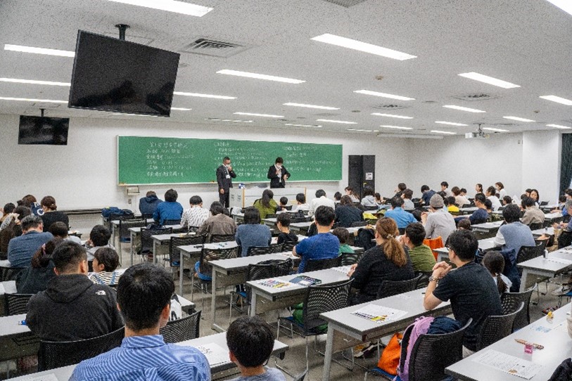 恐竜学検定試験の様子